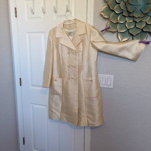 50s VINTAGE | DOUBLE BREASTED | SILK SHANTUNG | TRENCH | 10 | Vanilla Cream